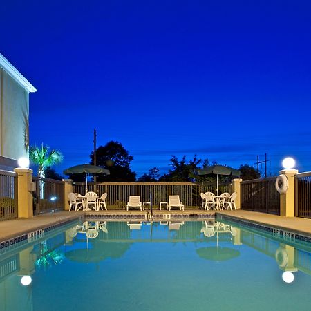 Holiday Inn Express & Suites Milton East I-10 By Ihg Exteriör bild