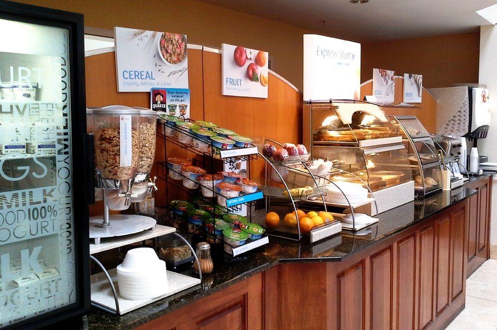 Holiday Inn Express & Suites Milton East I-10 By Ihg Exteriör bild