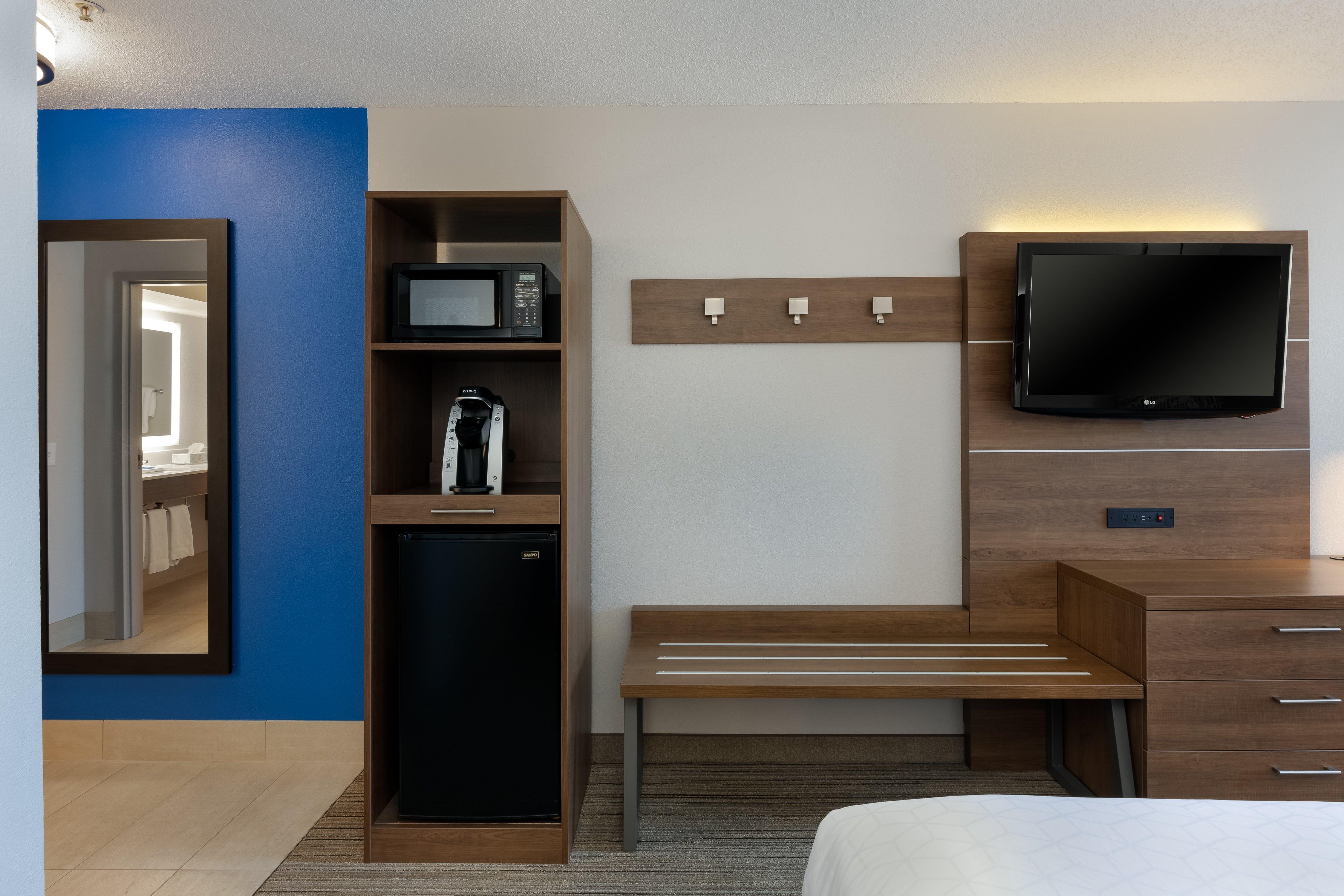 Holiday Inn Express & Suites Milton East I-10 By Ihg Exteriör bild