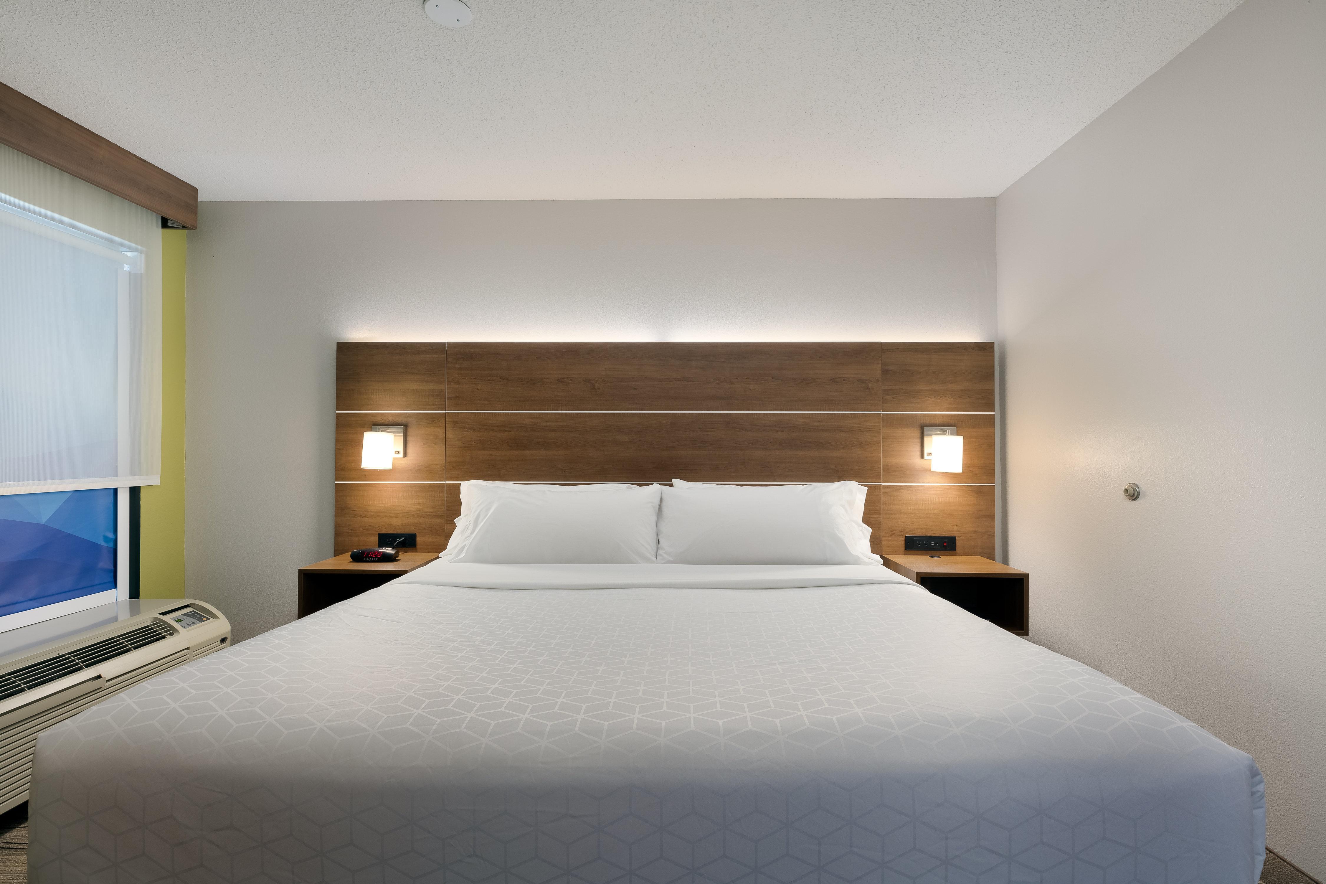 Holiday Inn Express & Suites Milton East I-10 By Ihg Exteriör bild