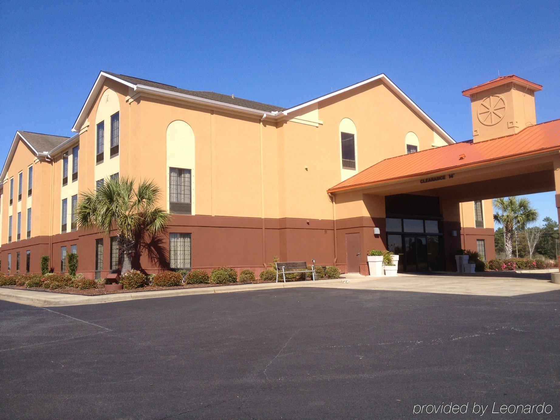 Holiday Inn Express & Suites Milton East I-10 By Ihg Exteriör bild