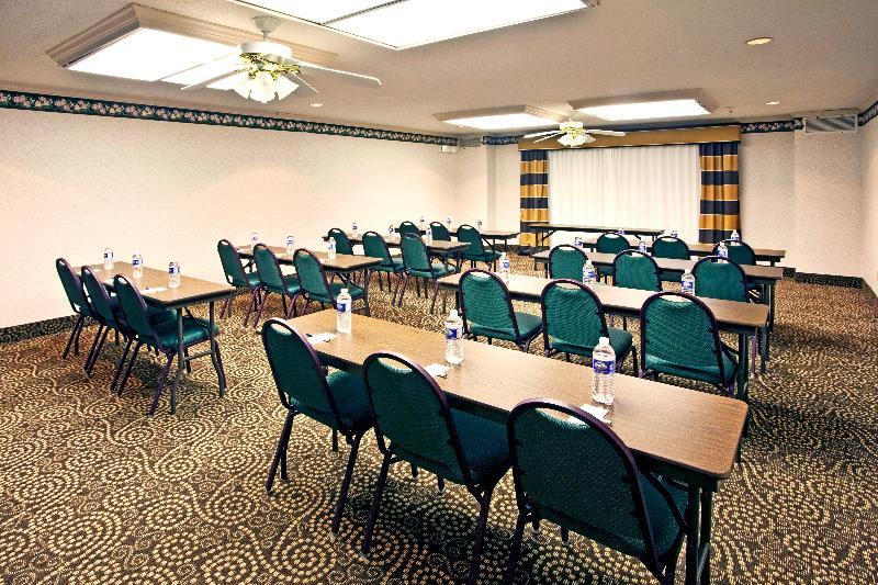 Holiday Inn Express & Suites Milton East I-10 By Ihg Exteriör bild